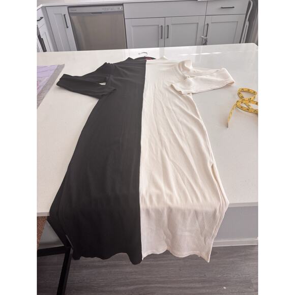 Terez Mock Neck Ribbed Knit Two Tone Midi Dress Medium - Picture 5 of 9